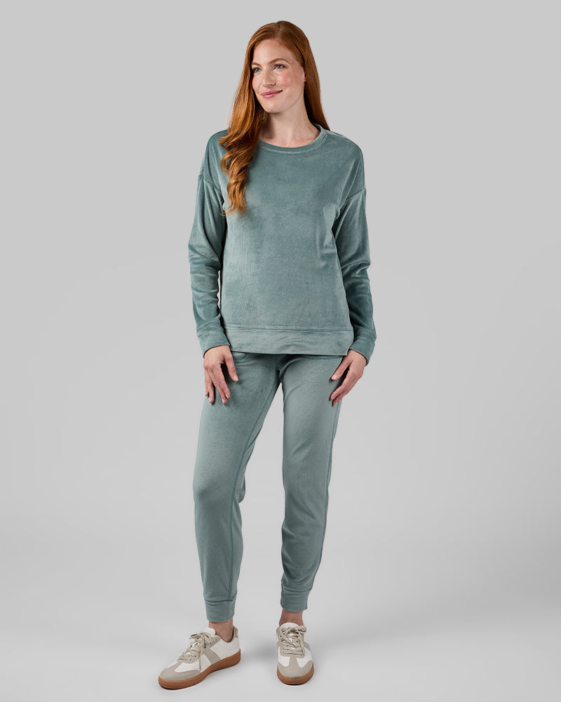 WOMEN'S VELOUR LUXE RIB CREW TOP